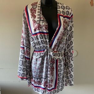 Prettylittlething Chain print kimono satin dress